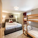 בקתה Alpine Chalet Near Zell Am See For 12 *