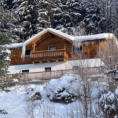 בקתה Alpine Chalet Near Zell Am See For 12