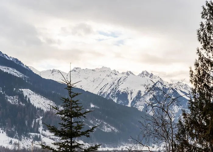 Dağ evi In Bruck Near Slopes Fusch an der Glocknerstraße