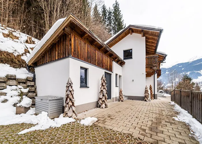 In Bruck Near Slopes * Fusch an der Glocknerstraße